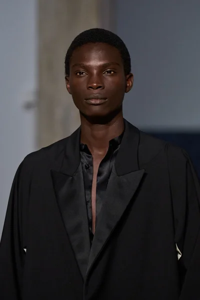 Look 44